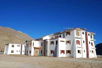 Grand Dewachen, Kaza 1
